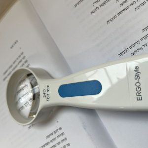 זכוכית מגדלת יד Ergo 24D